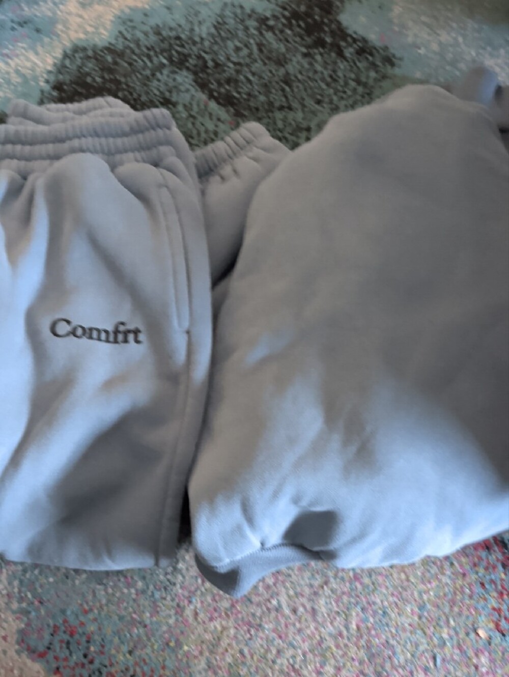 Comfrt Kids Matching Set in Light Blue Zip Up Hoodie And Joggers - Kid Size L - Picture 9 of 9